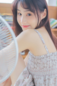 肘井美佳